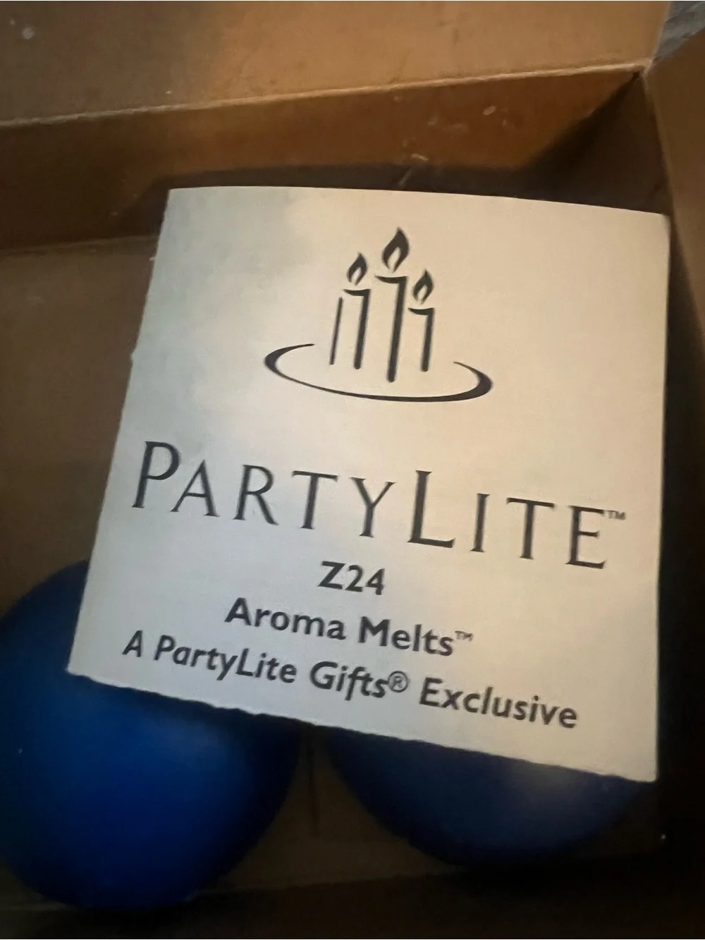 Party Lite Aroma Melts Bundle of 11 Scents Cinnamon  Vanilla Strawberry Ocean